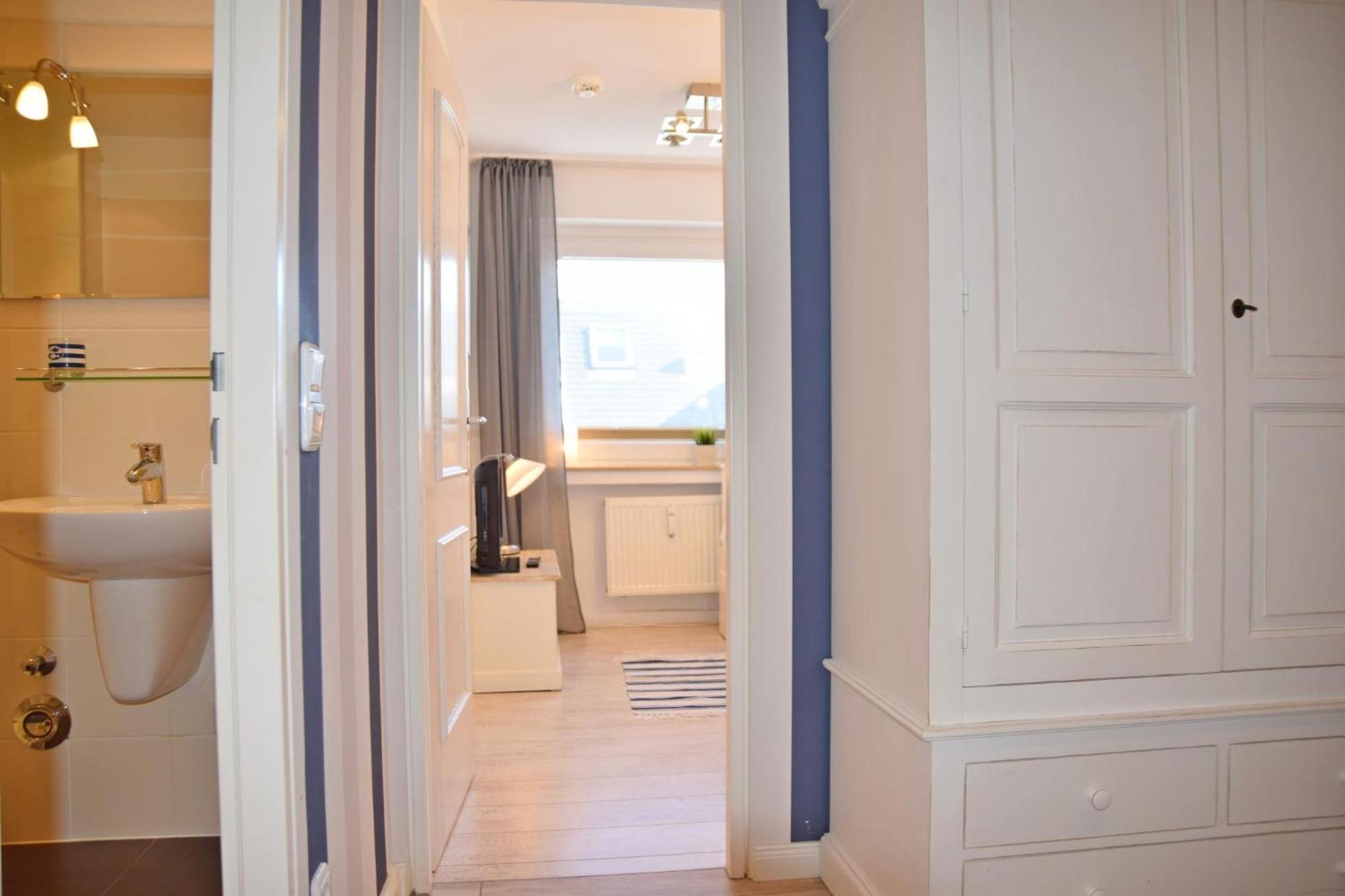 App Seebrise In Westerland Mit Balkon Am Strand Inkl Parkplatz Exterior foto